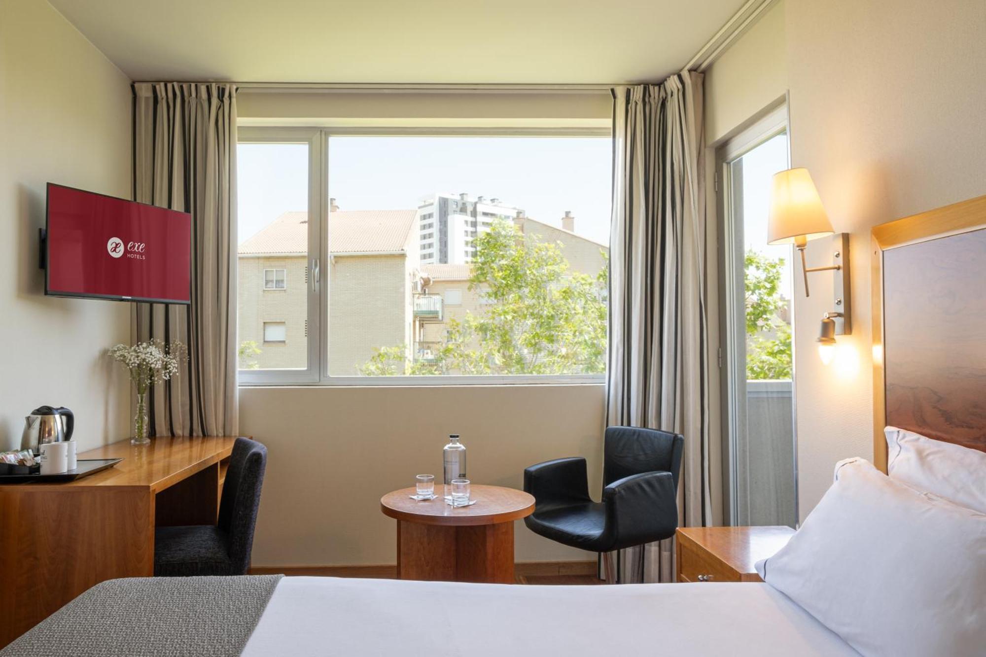 Exe Plaza Delicias Otel Zaragoza Dış mekan fotoğraf